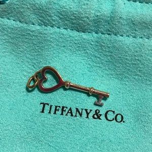 🔥AUTHENTIC Like New .925 Sterling Silver Tiffany & Co Heart Key Charm w/ Bag🔥